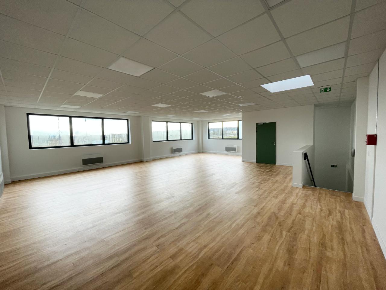 Local d'activité Marignane 10082m² Vente local d'activité Marignane Bouches-du-Rhône OVACT2426832 4